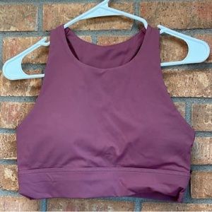 Savvi Sports Bra Size Large, great condition
